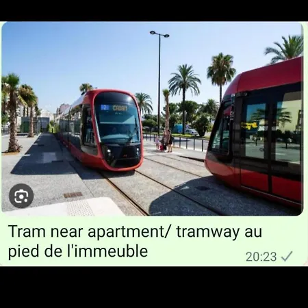 Grand Appartement, 2 Ou 3 Ou 4 Pieces, Tramway Sur Place, Proche Gare Sncf St Augustin 5 Min, Aeroport A 7 Min, Ou Allianz Riviera 10 Min, Palais Nikaia 2 Min , Supermarche Sur Place, Parking Possible Si Disponible Ou Payant A 1000 Metre Lägenhet Nice