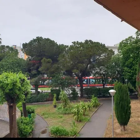 Apartamento Grand Appartement, 2 Ou 3 Ou 4 Pieces, Tramway Sur Place, Proche Gare Sncf St Augustin 5 Min, Aeroport A 7 Min, Ou Allianz Riviera 10 Min, Palais Nikaia 2 Min , Supermarche Sur Place, Parking Possible Si Disponible Ou Payant A 1000 Metre *