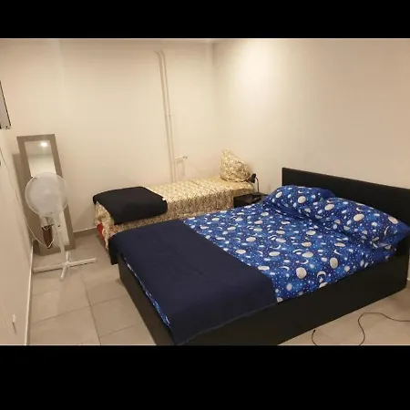 Apartamento Grand Appartement, 2 Ou 3 Ou 4 Pieces, Tramway Sur Place, Proche Gare Sncf St Augustin 5 Min, Aeroport A 7 Min, Ou Allianz Riviera 10 Min, Palais Nikaia 2 Min , Supermarche Sur Place, Parking Possible Si Disponible Ou Payant A 1000 Metre Nice