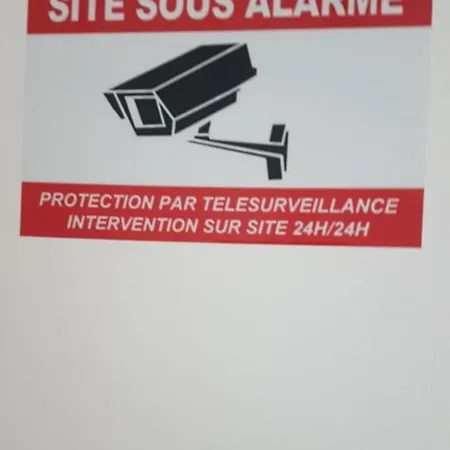 Appartement Grand Appartement, 2 Ou 3 Ou 4 Pieces, Tramway Sur Place, Proche Gare Sncf St Augustin 5 Min, Aeroport A 7 Min, Ou Allianz Riviera 10 Min, Palais Nikaia 2 Min , Supermarche Sur Place, Parking Possible Si Disponible Ou Payant A 1000 Metre